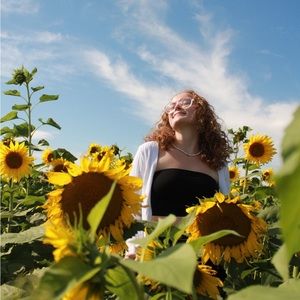 Meet your Posher, Alice